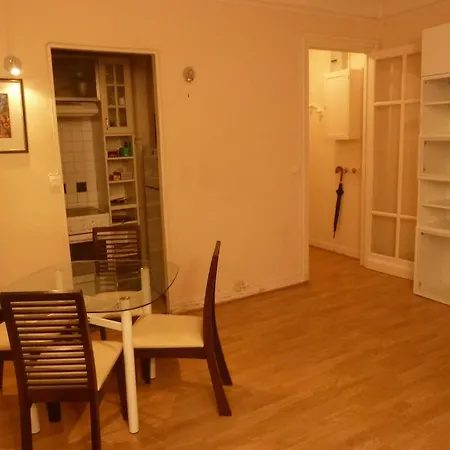 Ponthieu - Champs Elysees Apartamento París