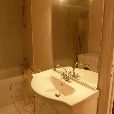 Apartamento Ponthieu - Champs Elysees París