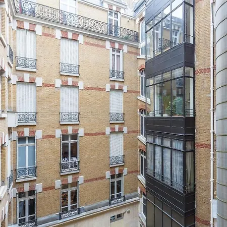 Apartamento Ponthieu - Champs Elysees París