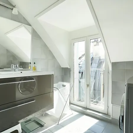 Ponthieu - Champs Elysees Apartamento *